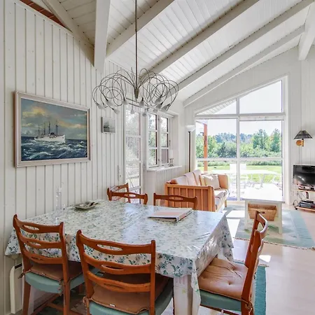 Nyaraló Nela - 300m From The Sea By Interhome Grenå